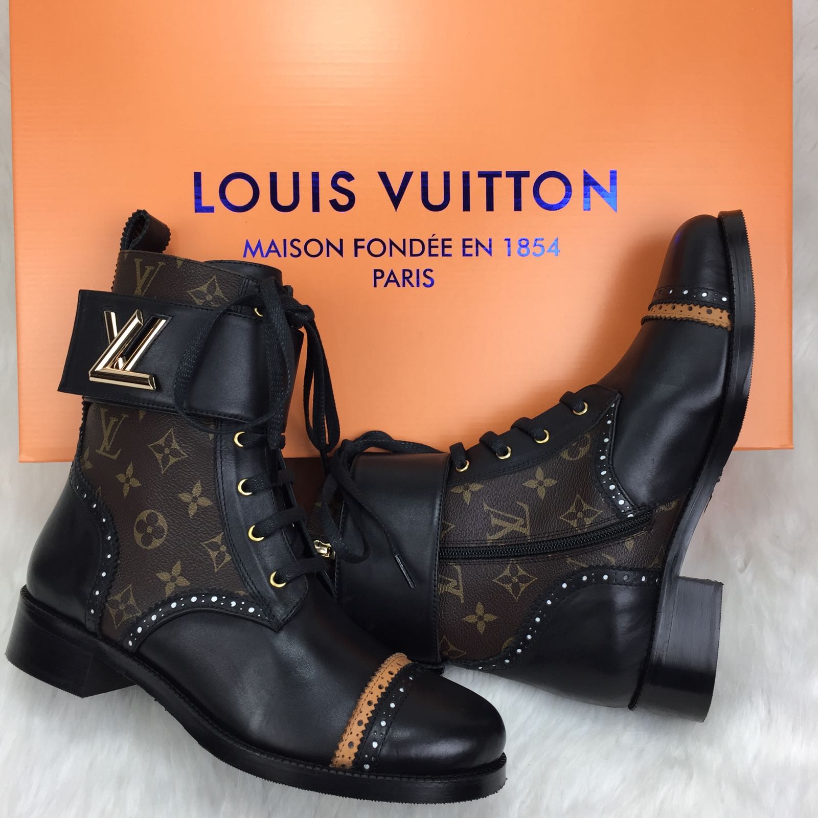 Louis Vuitton Replika Bot - 9960-5706 - 89.00 TL. - Kombincim